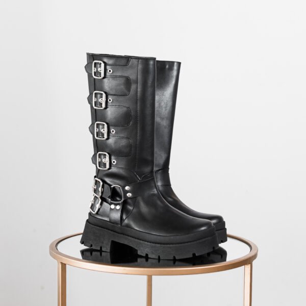 BOTA NURIA