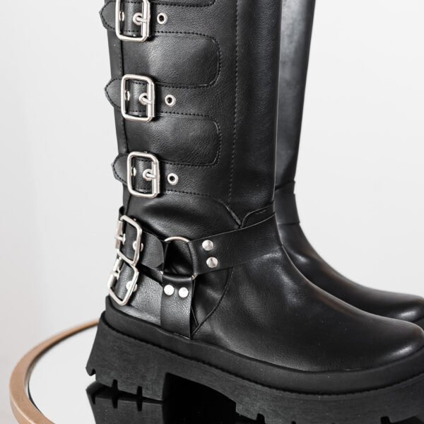 BOTA NURIA
