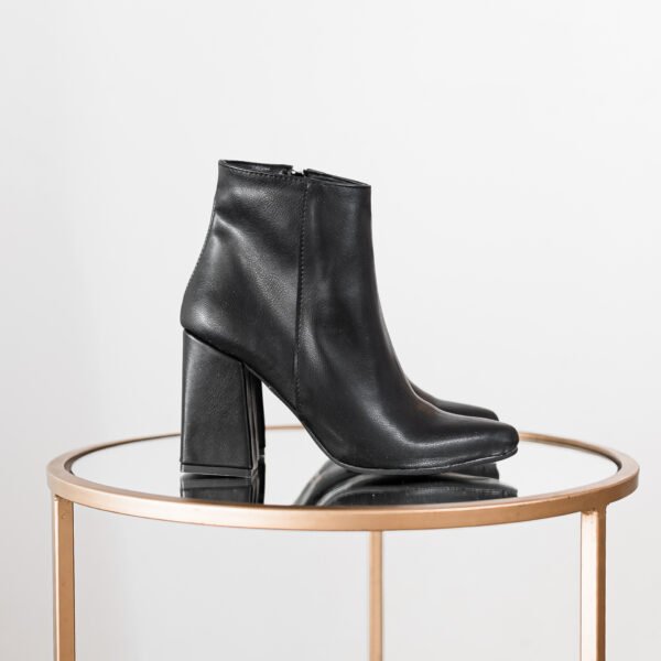 BOTA ASTRID