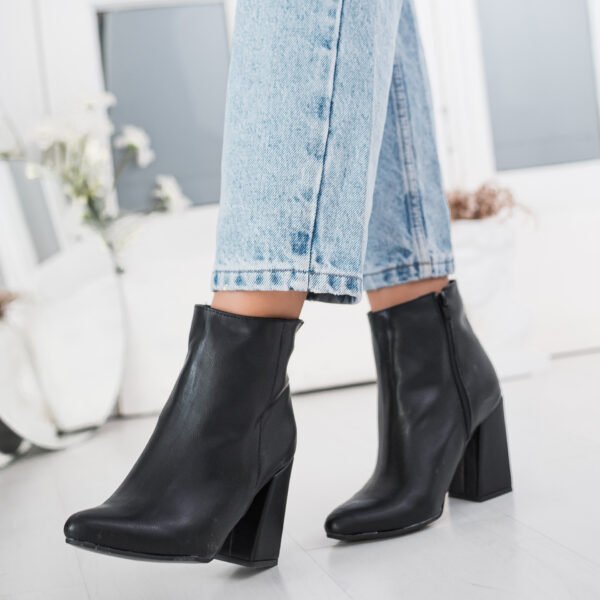BOTA ASTRID