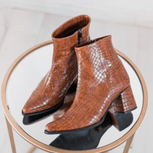 BOTA MERCY SUELA