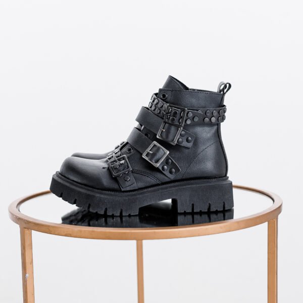 BORCEGO REBECA