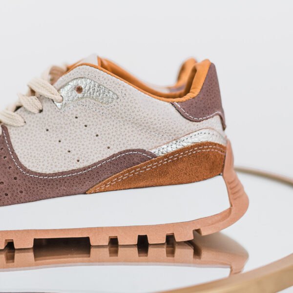 ZAPATILLA NINA CHOCO