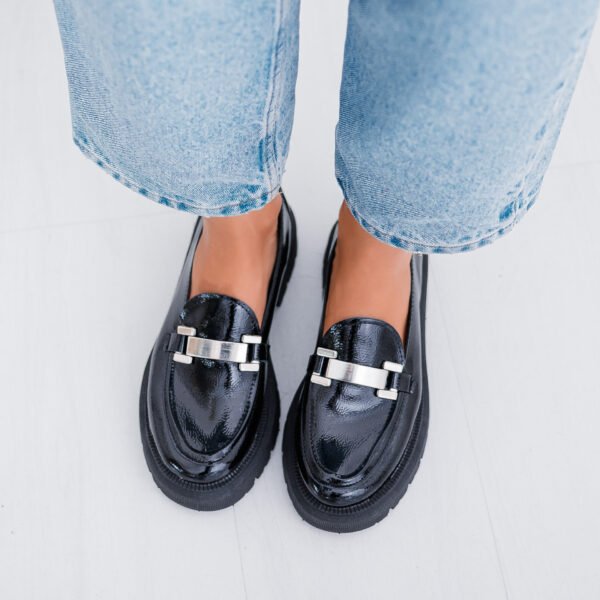 MOCASÍN MATILDE NEGRO CHAROL