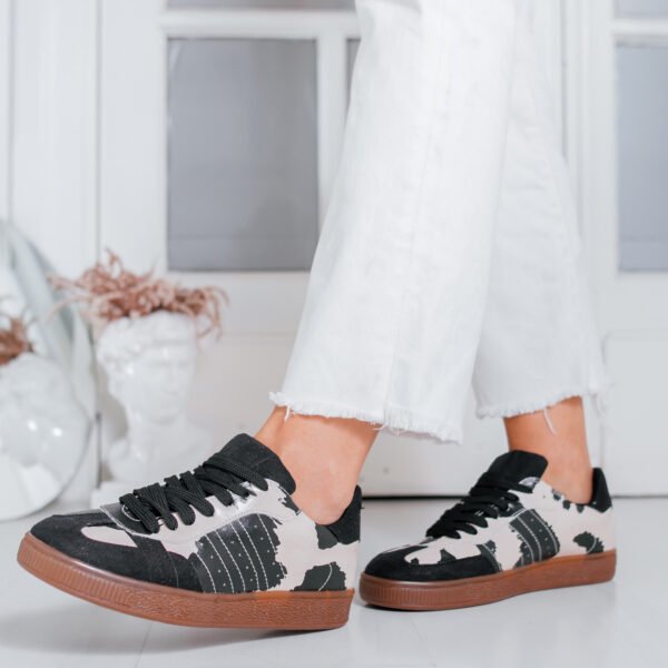 ZAPATILLA PEPA NEGRA