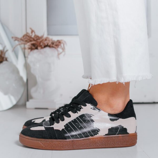ZAPATILLA PEPA NEGRA