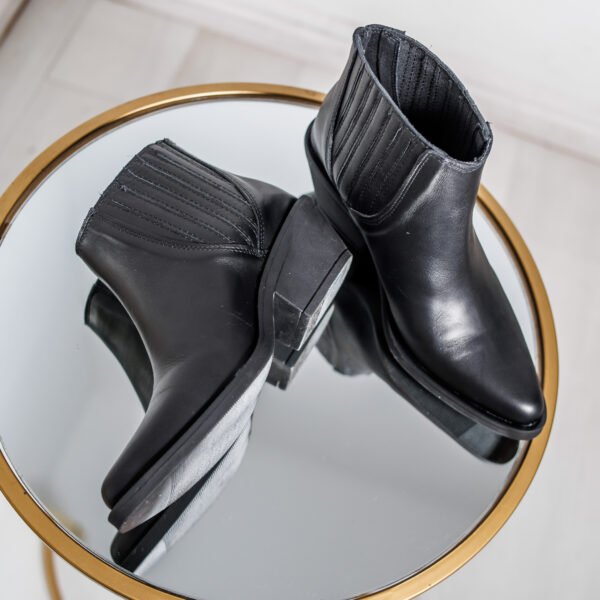 BOTA CELINA NEGRO