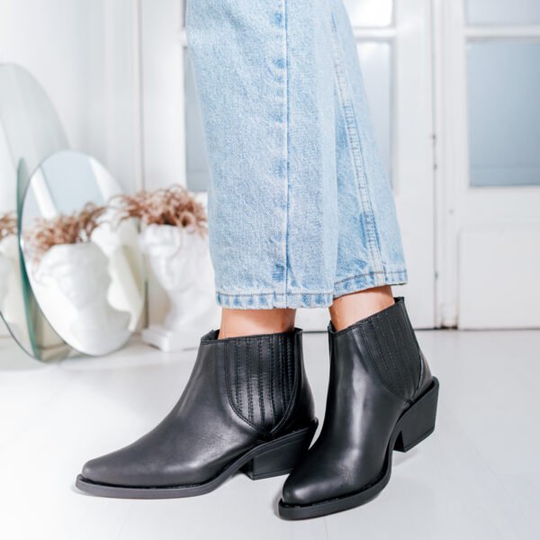 BOTA CELINA NEGRO