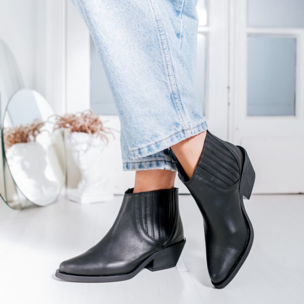 BOTA CELINA NEGRO