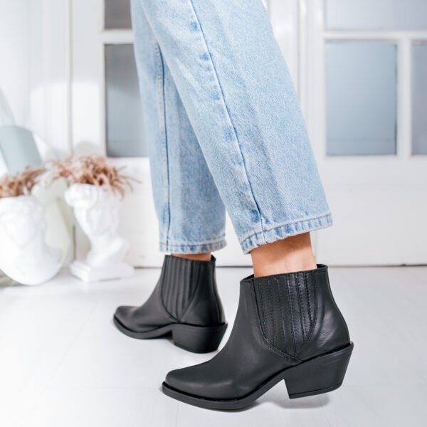 BOTA CELINA NEGRO