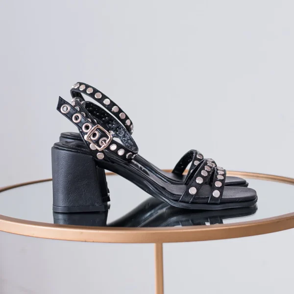 SANDALIA LEONOR NEGRO