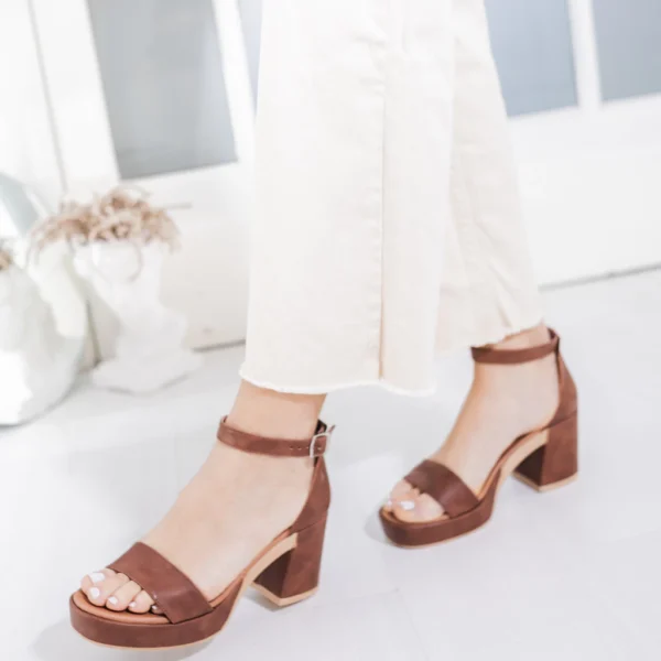 shelosophy-147-ff6aeae0c376232b3517567655686529-1024-1024 SANDALIA VALERY SUELA