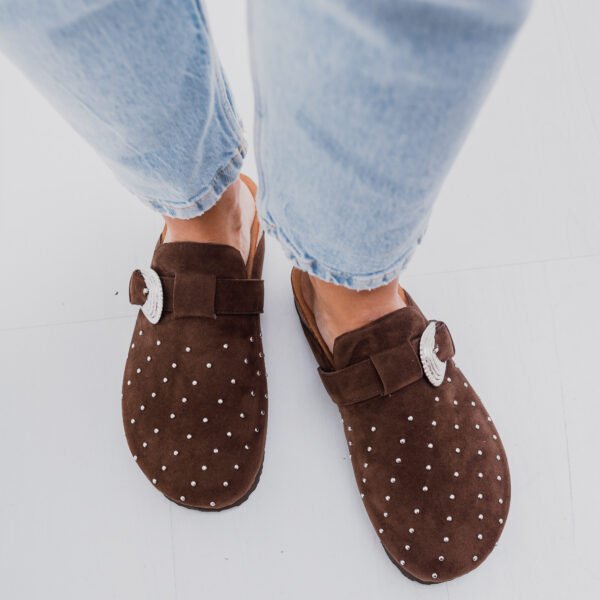 ZUECO MENAE CHOCOLATE