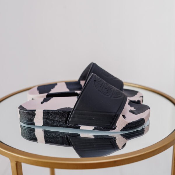 Shelosophy-19 SANDALIA SUNNY VAQUITA NEGRO