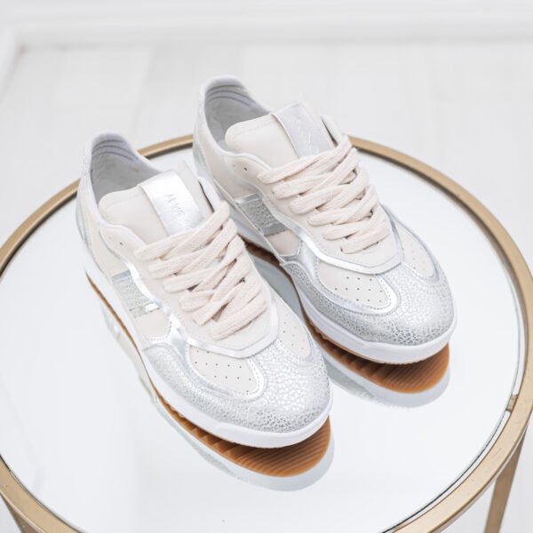 ZAPATILLA CONNIE PLATA