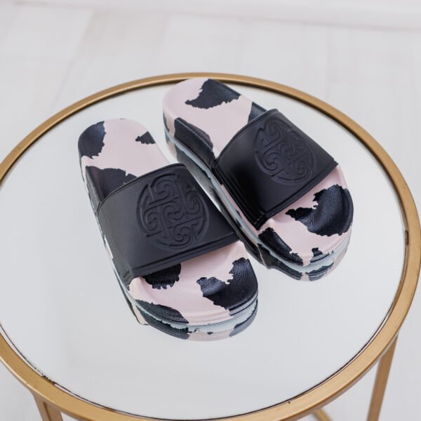 Shelosophy-20 SANDALIA SUNNY VAQUITA NEGRO