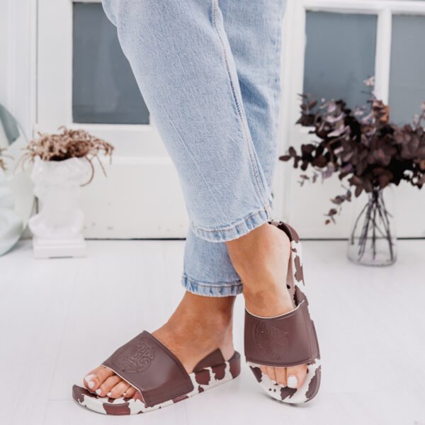 Shelosophy-22 SANDALIAS SUNNY VAQUITA CHOCO