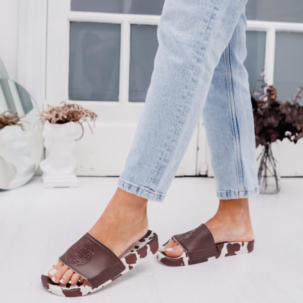 Shelosophy-23 SANDALIAS SUNNY VAQUITA CHOCO