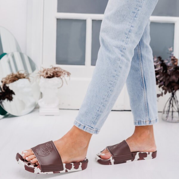 Shelosophy-24 SANDALIAS SUNNY VAQUITA CHOCO