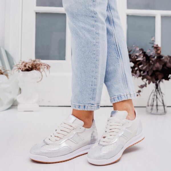 ZAPATILLA CONNIE PLATA