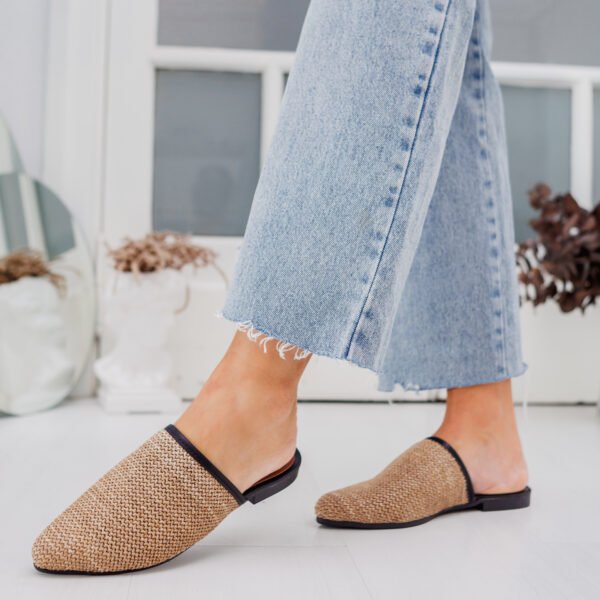 ZUECO SALUS RAFIA ARENA