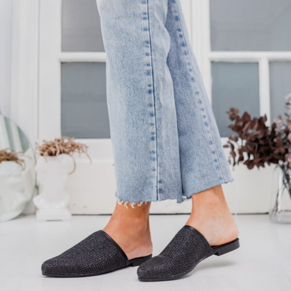 Shelosophy-57 ZUECO SALUS RAFIA NEGRA