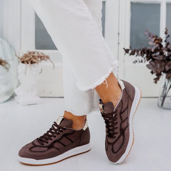 ZAPATILLA CONNIE CHOCO