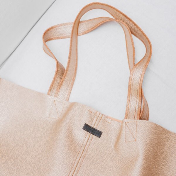 shelosophy-94 TOTE PLATINO