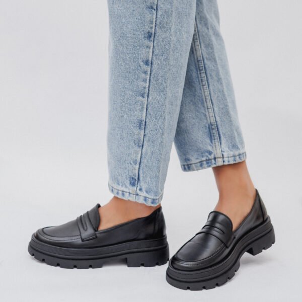 MOCASIN PREPPY CUERO NEGRO