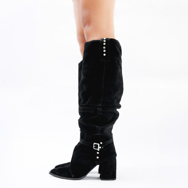 BOTA LYN GAMUZA DE CUERO NEGRA [preventa]