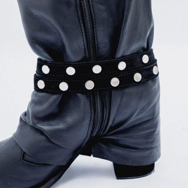 BOTA BRIGITTE CUERO NEGRO