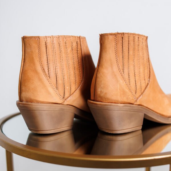 BOTA CELINA SUELA