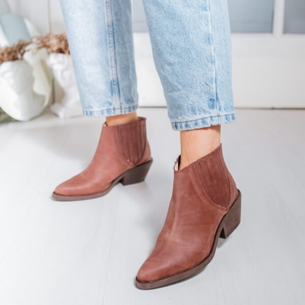 BOTA CELINA CHOCO
