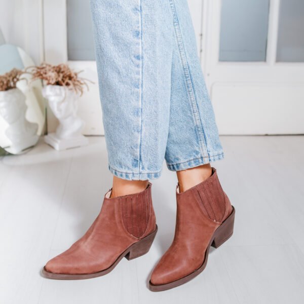 BOTA CELINA CHOCO