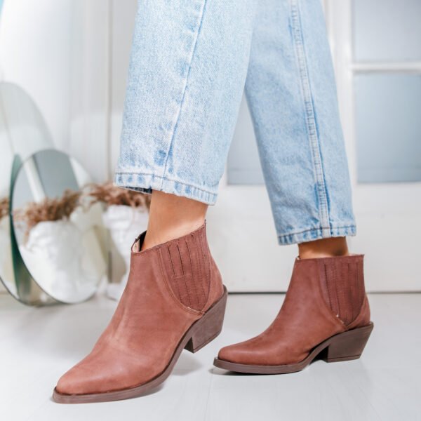 BOTA CELINA CHOCO
