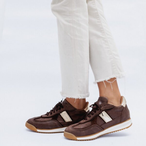 ZAPATILLA CONNIE CHOCO