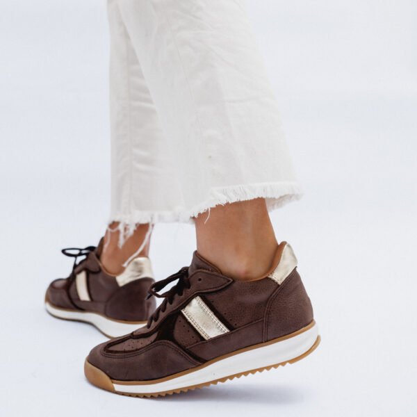 ZAPATILLA CONNIE CHOCO